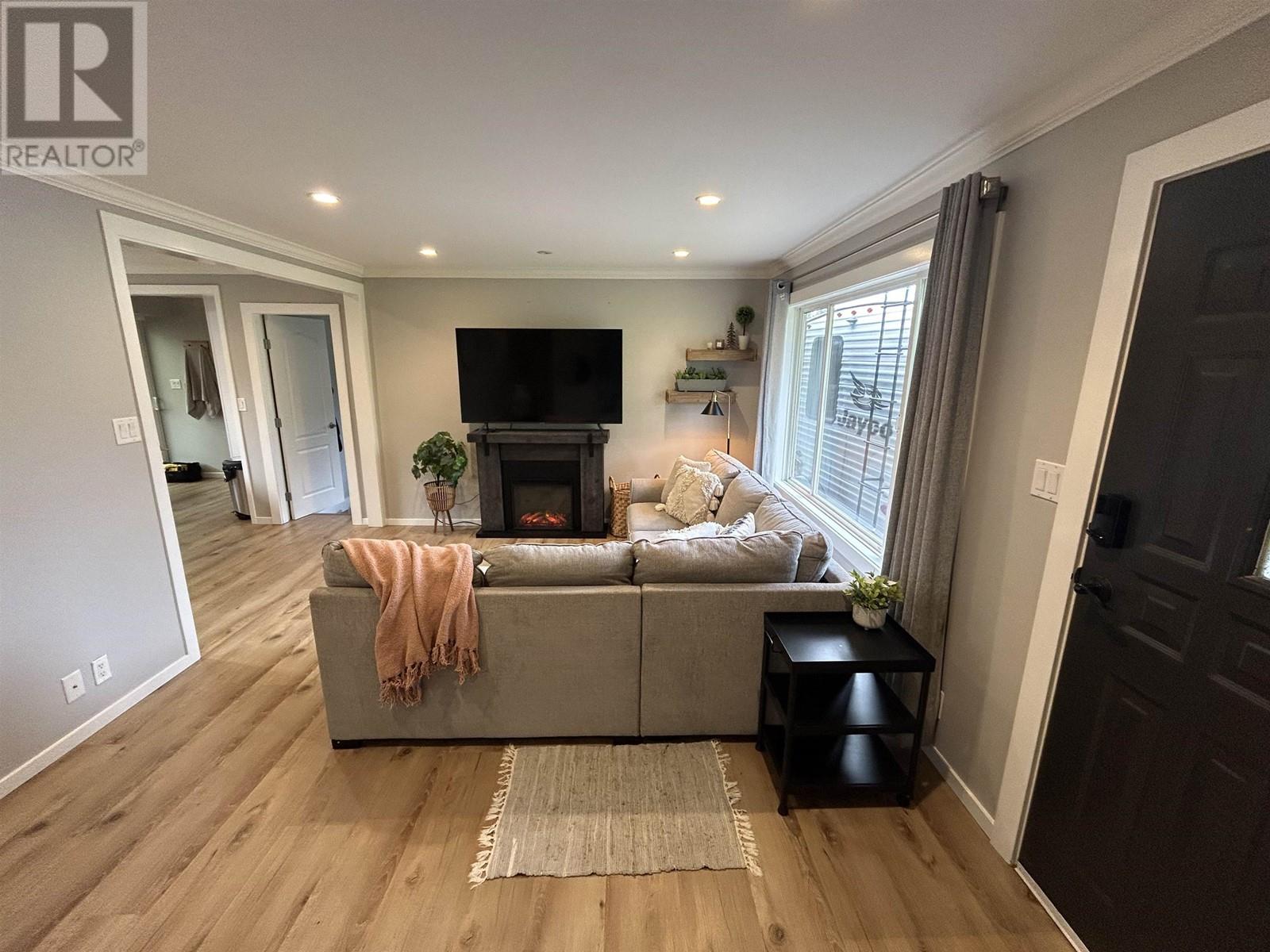 20984 118 Avenue, Maple Ridge, British Columbia  V2X 2M7 - Photo 12 - R2979354