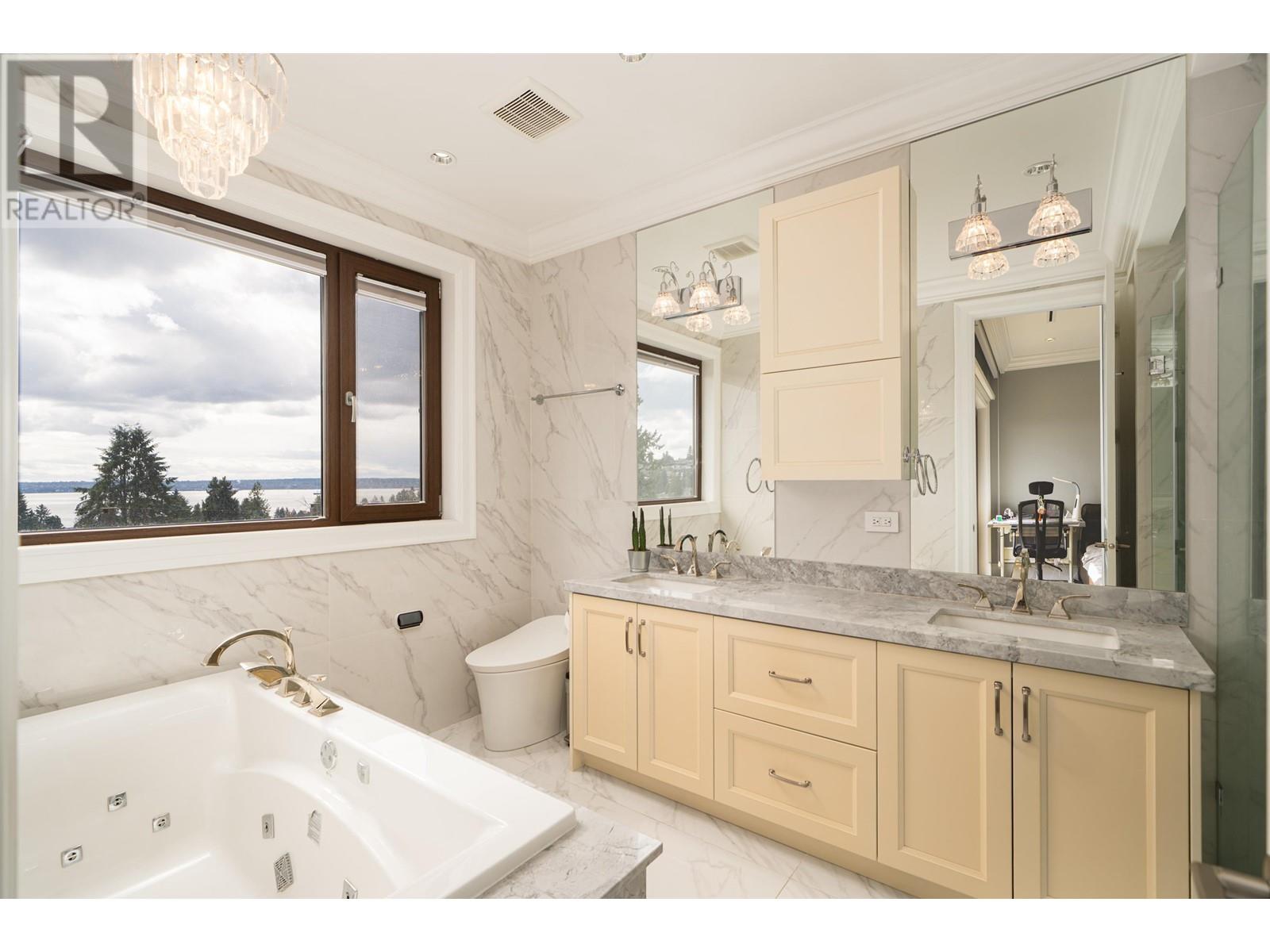 1410 Mathers Avenue, West Vancouver, British Columbia  V7T 2G7 - Photo 21 - R2979355