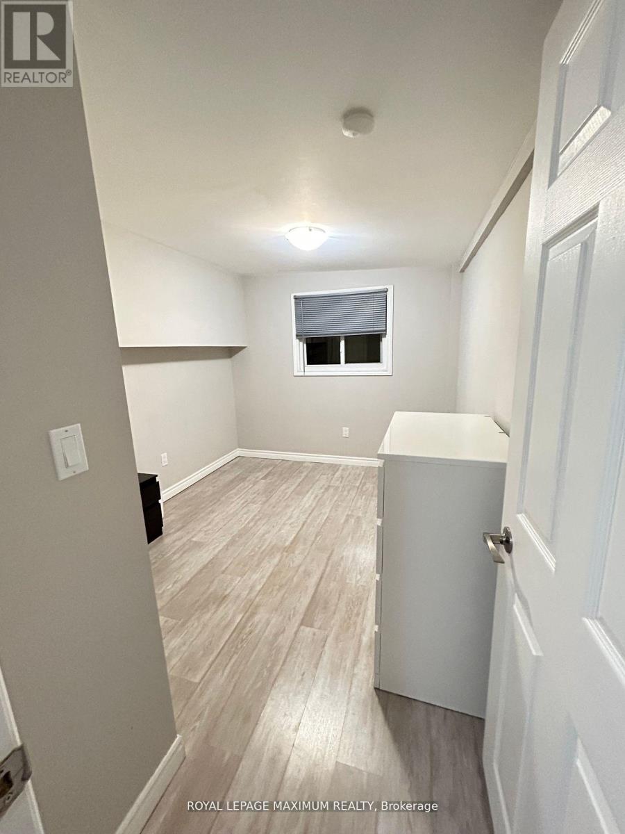 360 First Avenue, Welland, Ontario  L3C 5Y9 - Photo 16 - X12027050
