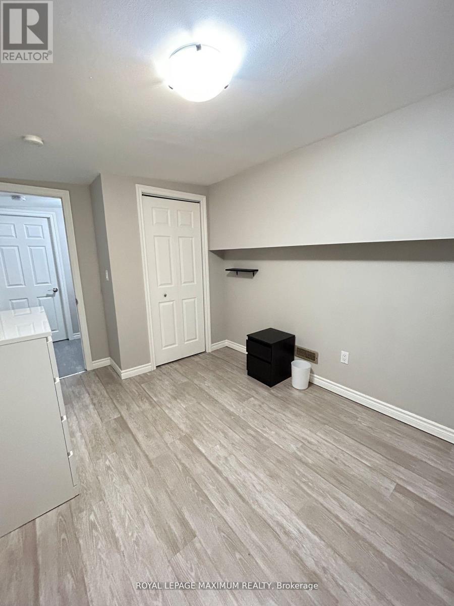 360 First Avenue, Welland, Ontario  L3C 5Y9 - Photo 17 - X12027050