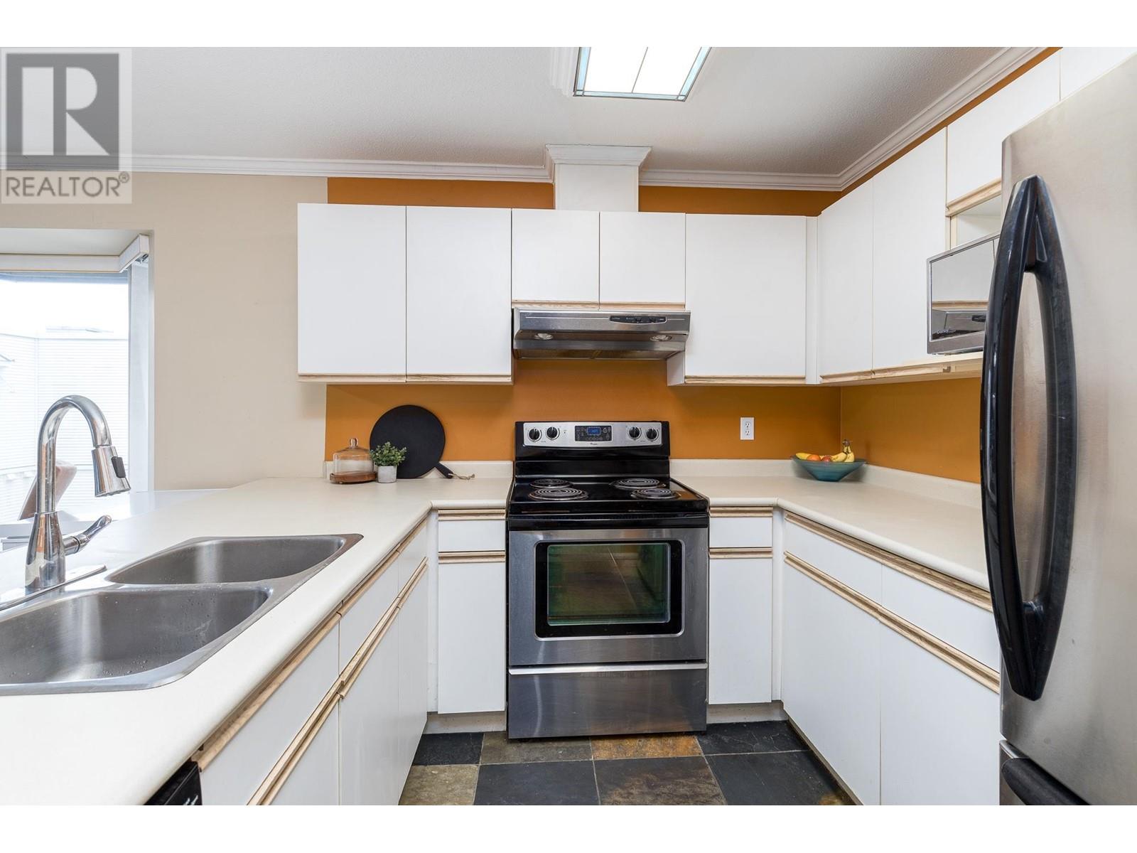 418 1220 Lasalle Place, Coquitlam, British Columbia  V3B 7L6 - Photo 10 - R2978233