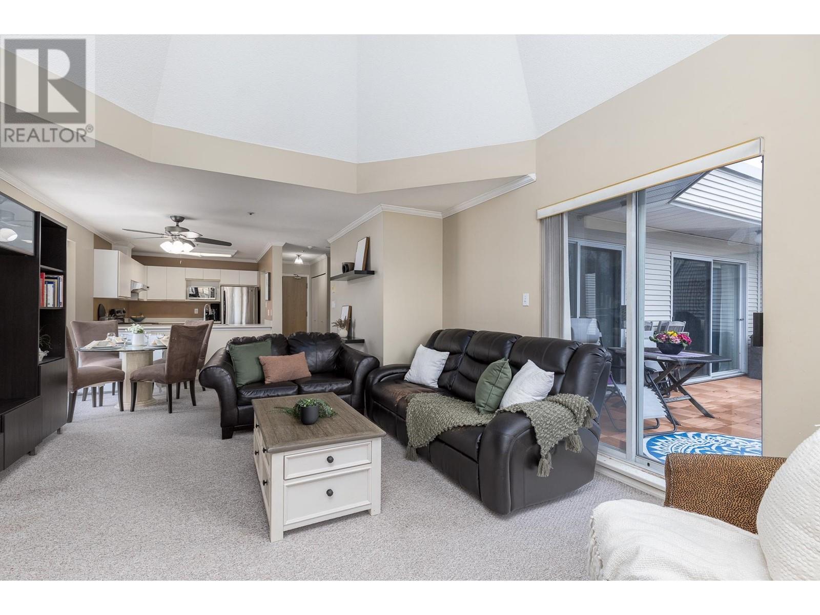 418 1220 Lasalle Place, Coquitlam, British Columbia  V3B 7L6 - Photo 5 - R2978233