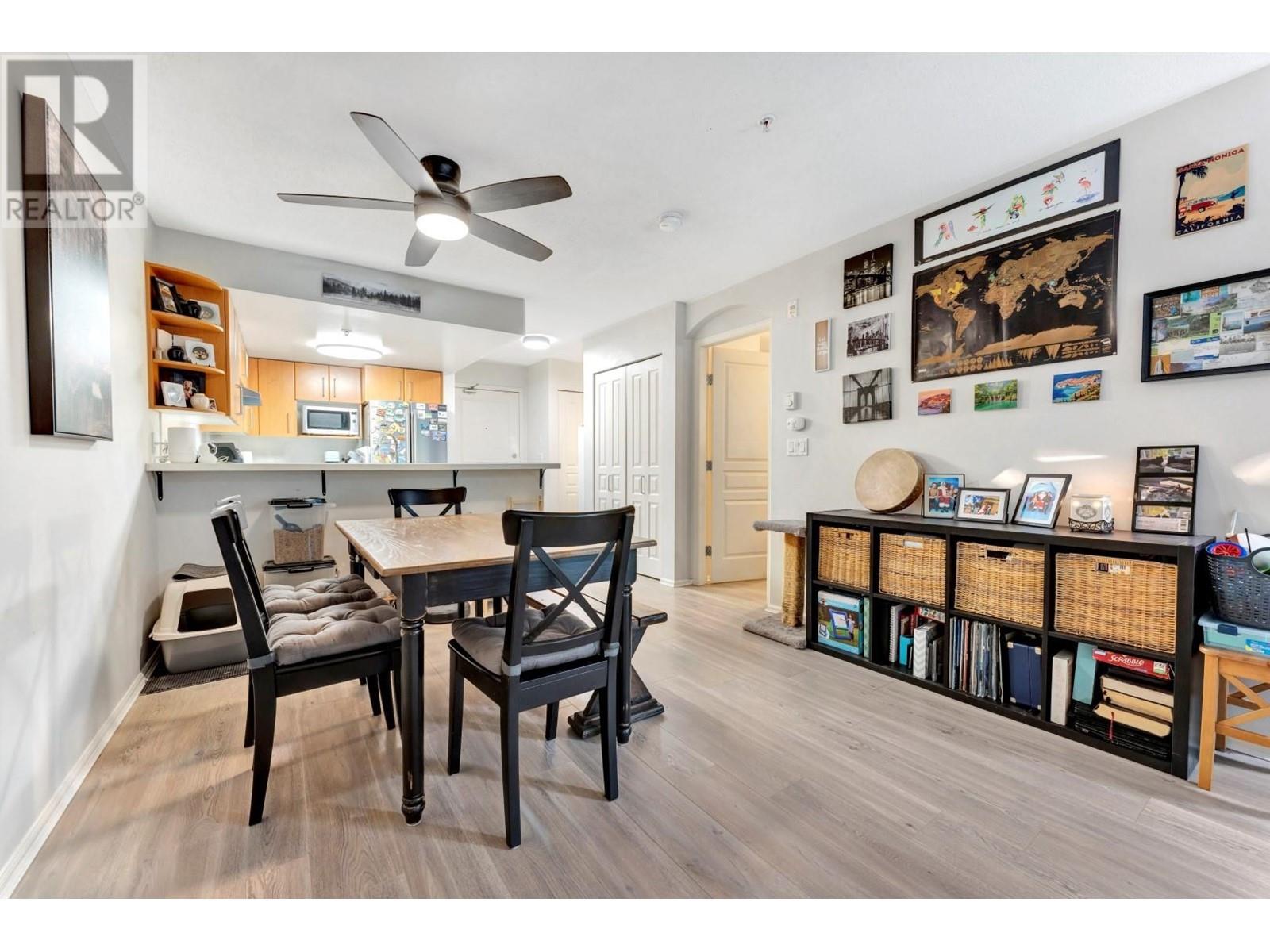 Listing Picture 5 of 22 : 213 3388 MORREY COURT, Burnaby / 本拿比 - 魯藝地產 Yvonne Lu Group - MLS Medallion Club Member