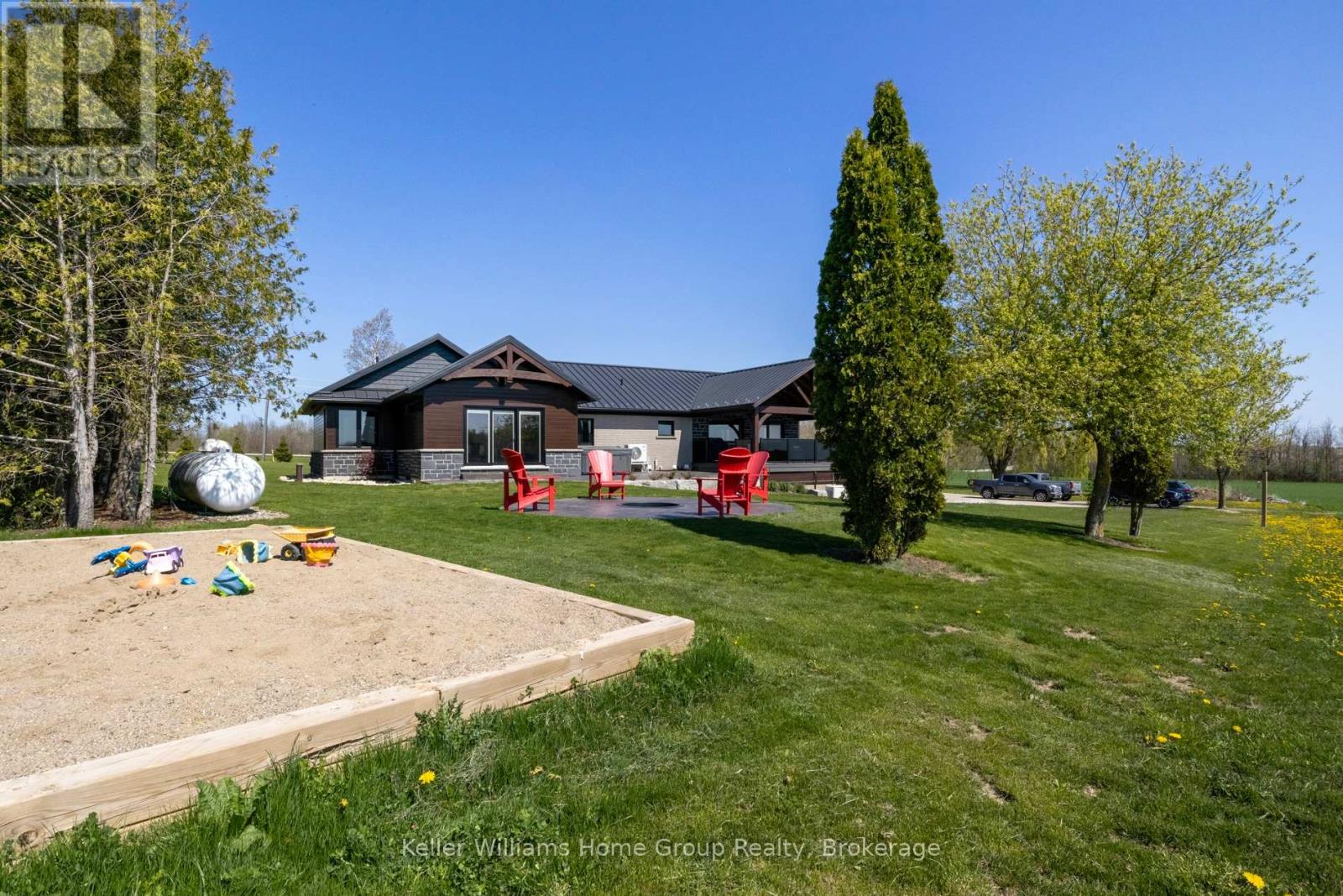 6817 Wellington  9 Road, Mapleton, Ontario  N0K 2K0 - Photo 4 - X12027164