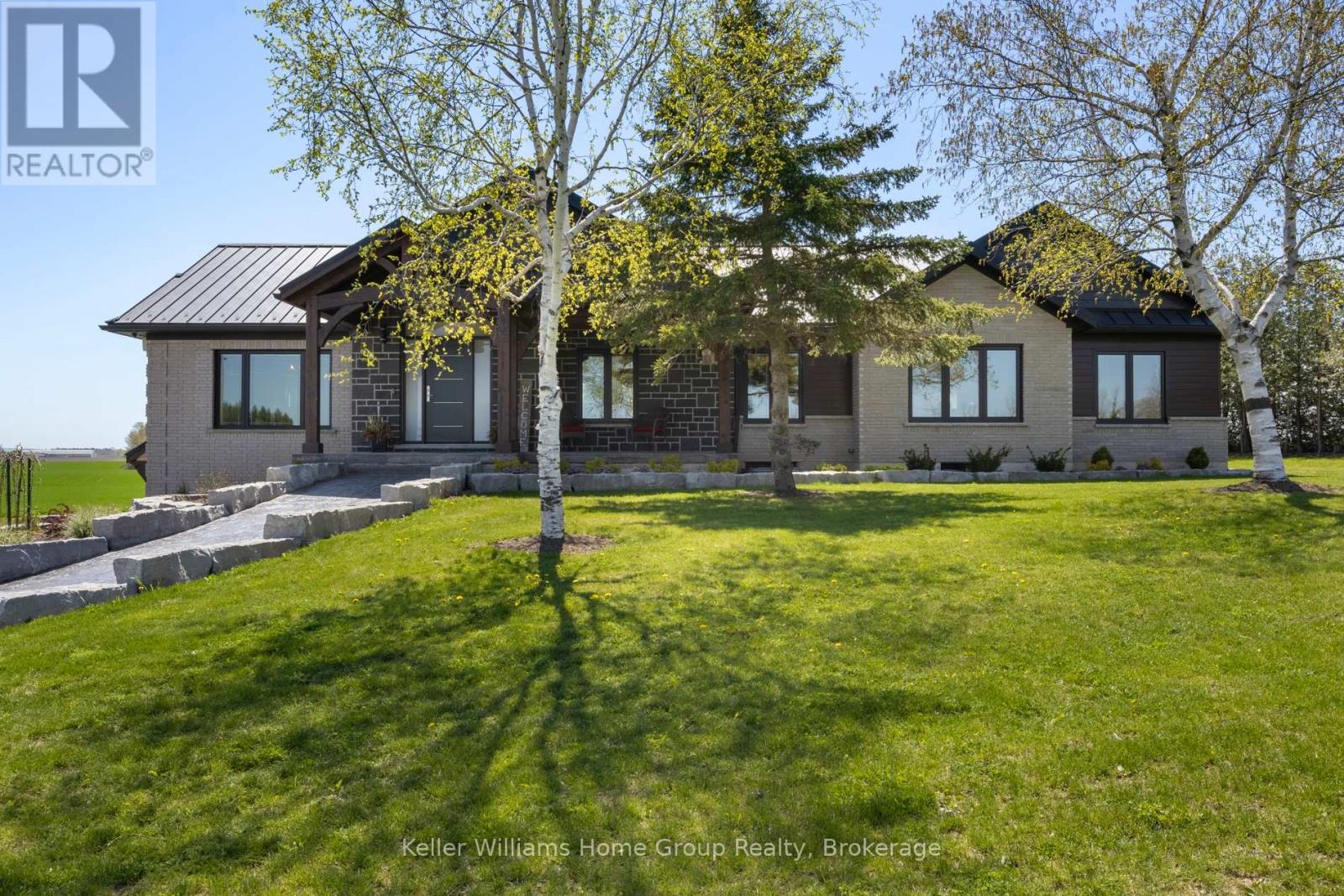 6817 Wellington  9 Road, Mapleton, Ontario  N0K 2K0 - Photo 8 - X12027164