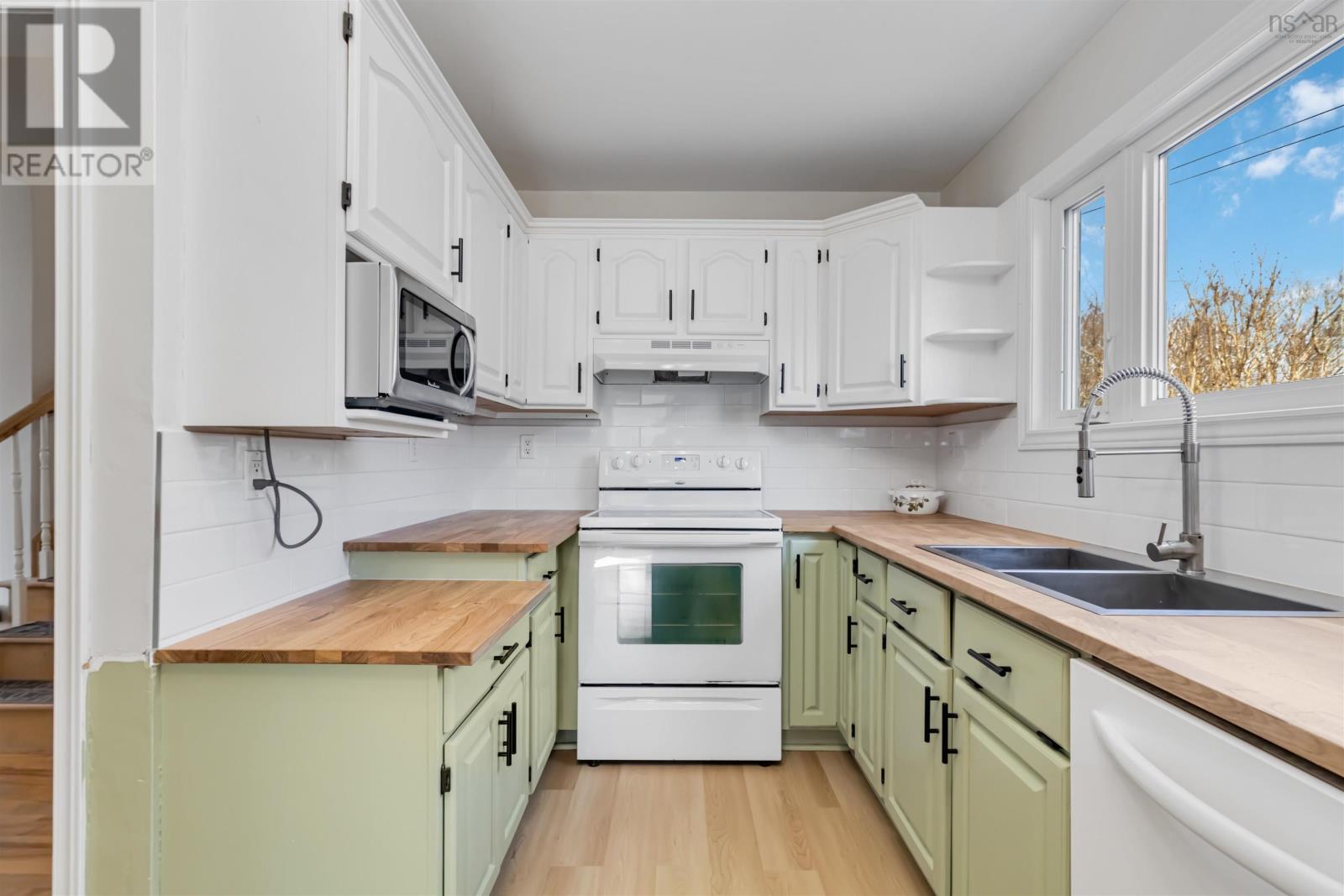 4 Kenwood Avenue, Hammonds Plains, Nova Scotia  B4B 1G4 - Photo 20 - 202505218