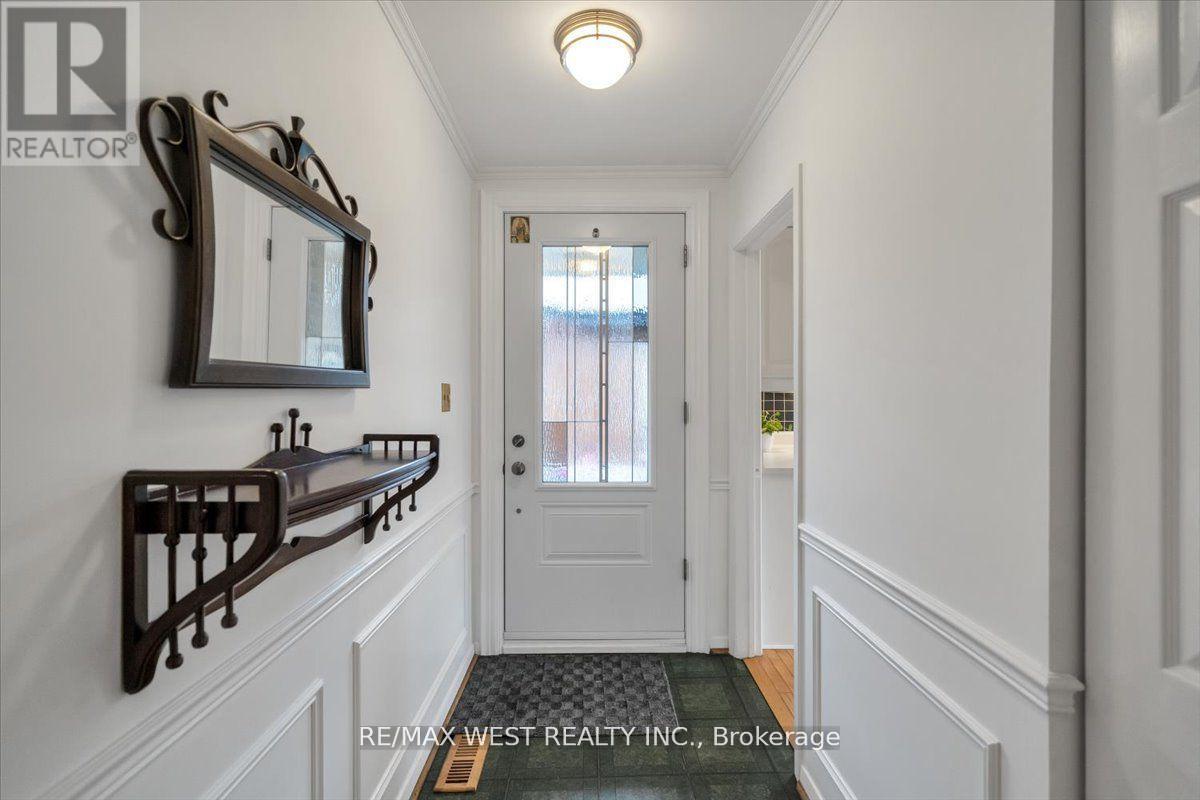 Property at 254 CONFEDERATION DRIVE image 4