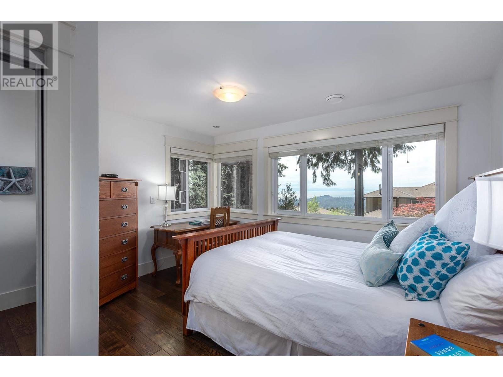 4276 Prospect Road, North Vancouver, British Columbia  V7N 3L5 - Photo 24 - R2979054