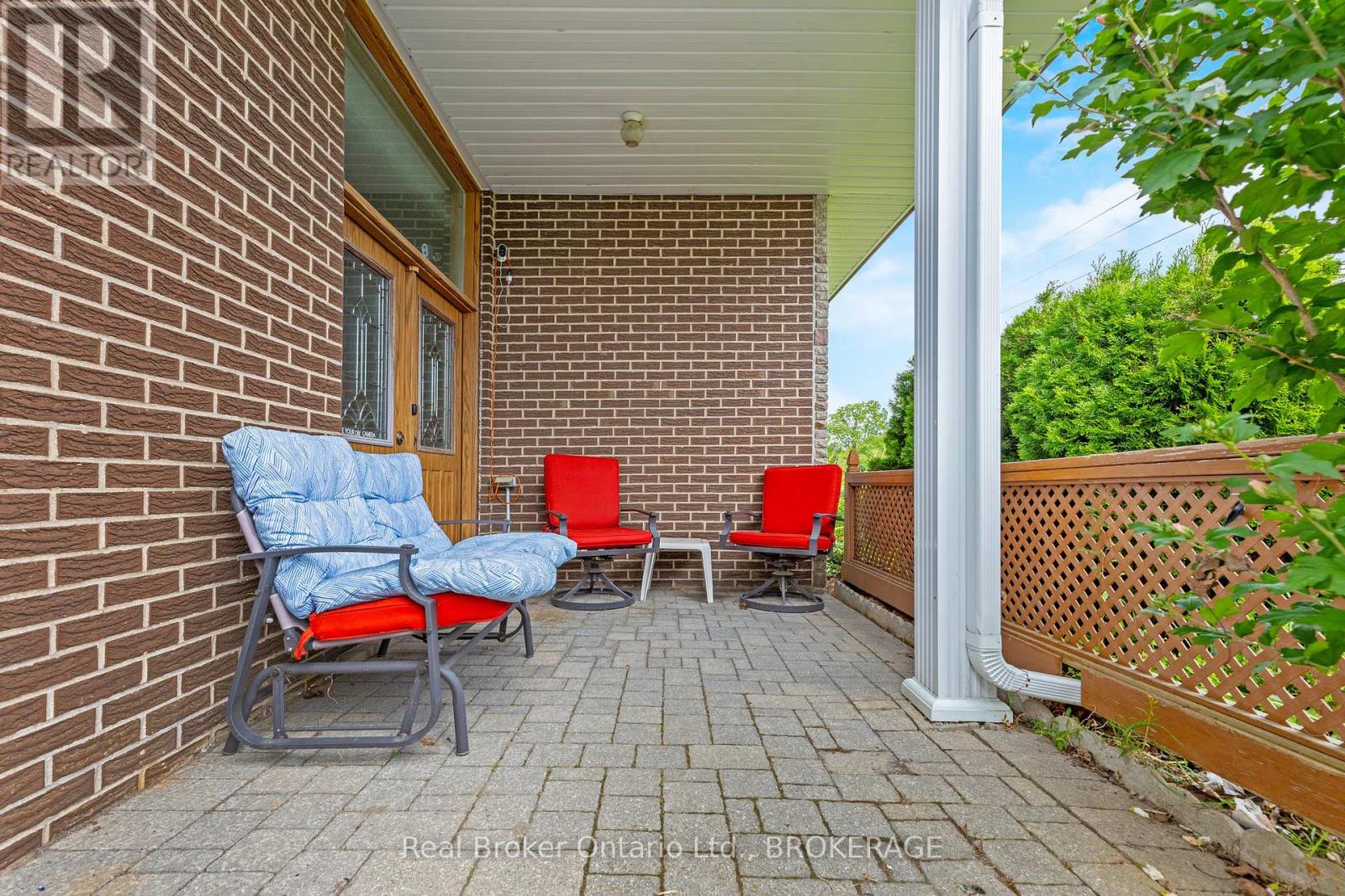 9110 Tenth Line, Halton Hills, Ontario  L0P 1K0 - Photo 6 - W11933680