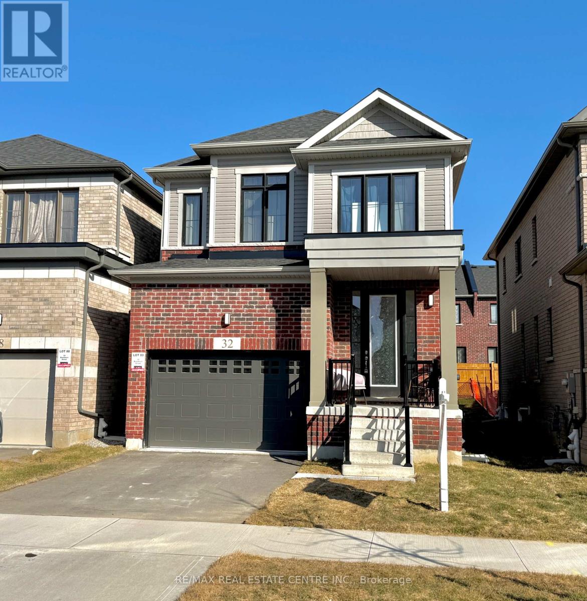 Property at 32 BLACKBURN STREET image 1