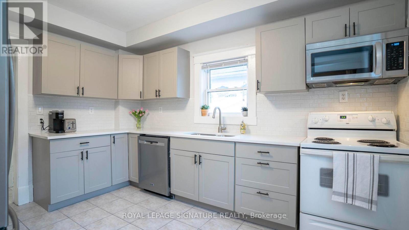 2 Mcdonald Avenue, London North (North K), Ontario  N6G 1B1 - Photo 13 - X12027221