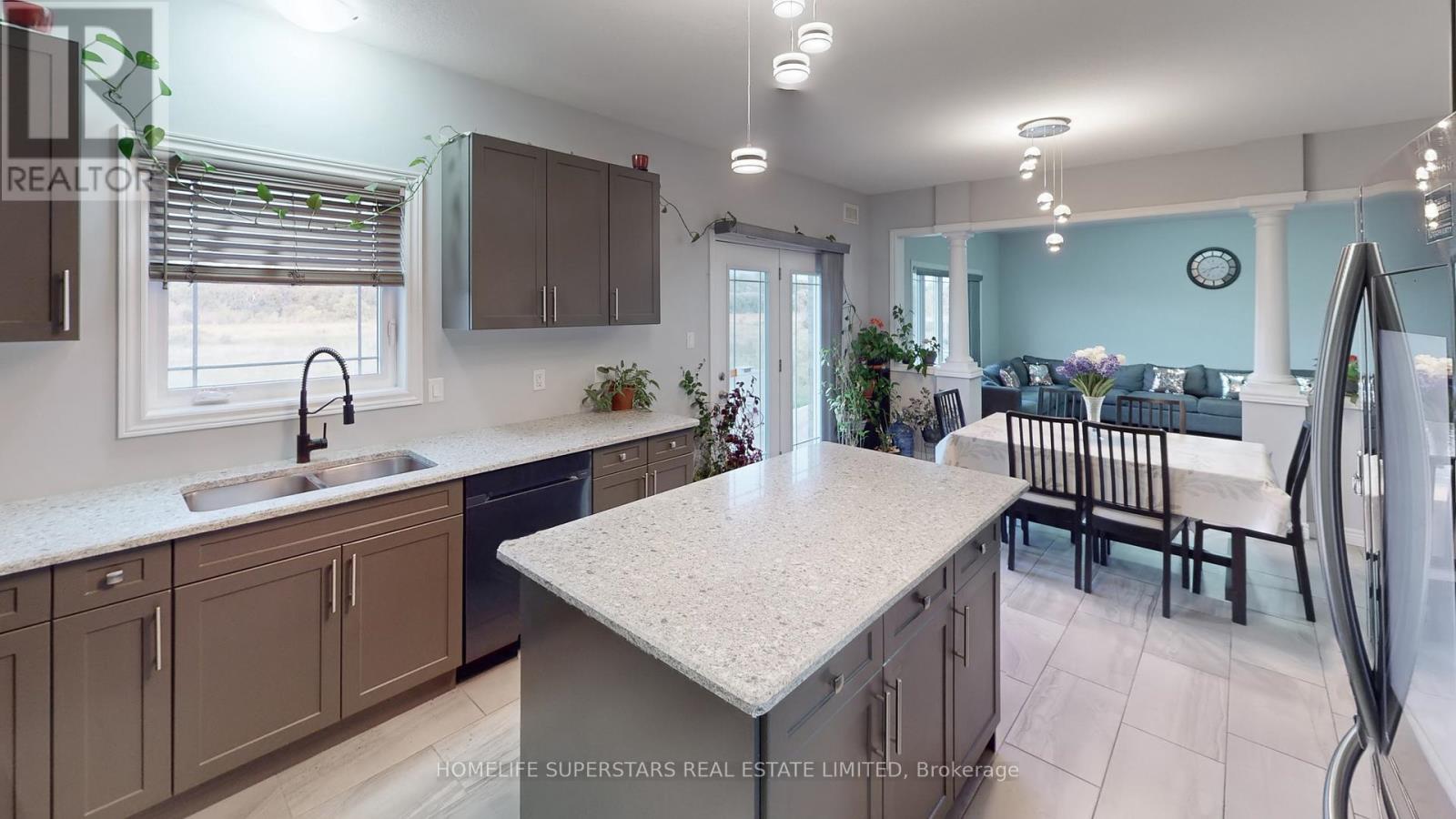 341 Rivertrail Avenue, Kitchener, Ontario  N2A 0K4 - Photo 11 - X12027225