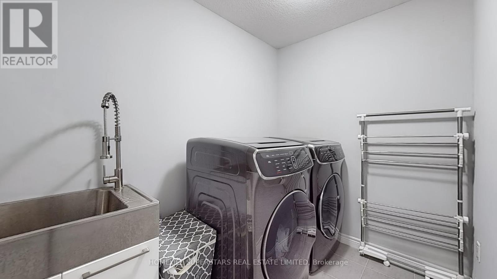 341 Rivertrail Avenue, Kitchener, Ontario  N2A 0K4 - Photo 34 - X12027225