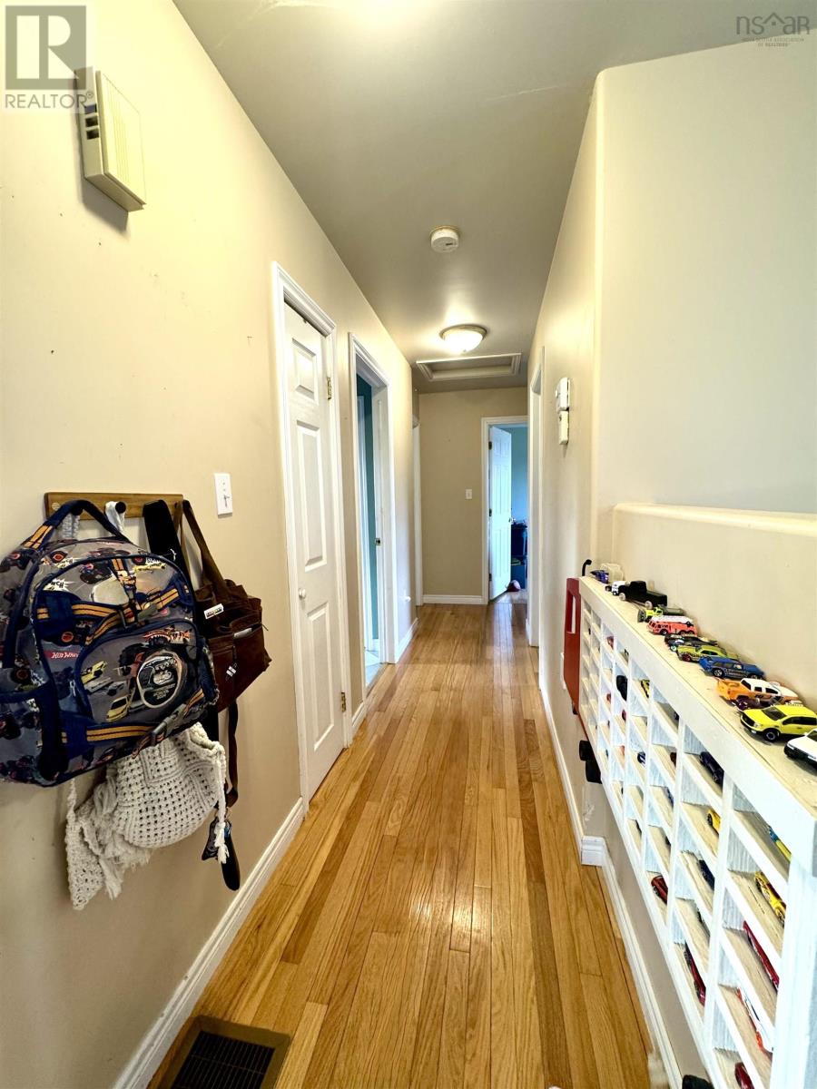 2 Roslindale Drive, Truro Heights, Nova Scotia  B2N 1T2 - Photo 11 - 202505212