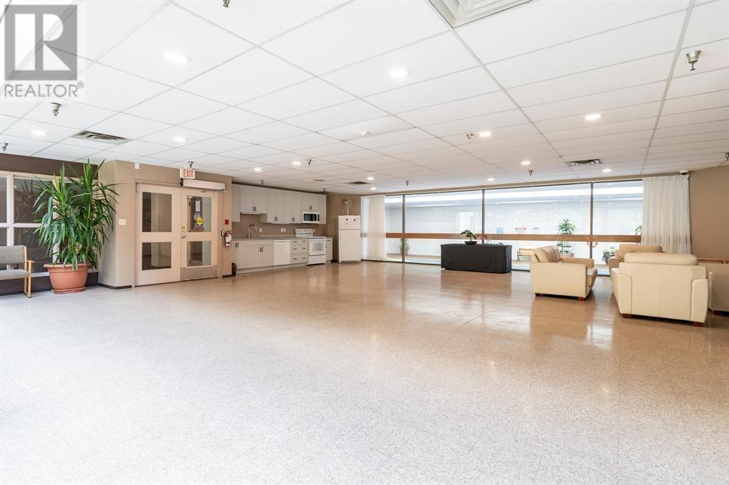 Listing Picture 25 of 29 : 206 4194 MAYWOOD STREET, Burnaby / 本拿比 - 魯藝地產 Yvonne Lu Group - MLS Medallion Club Member