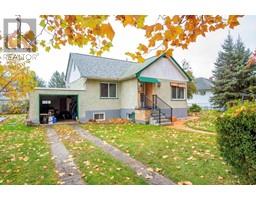 205 7TH Avenue, castlegar, British Columbia