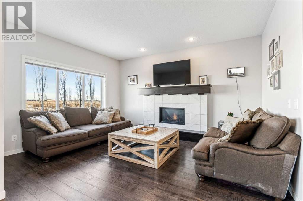 90 Copperpond Street Se, Calgary, Alberta  T2Z 1J2 - Photo 9 - A2189647