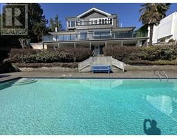 2390 PALMERSTON AVENUE, West Vancouver, British Columbia