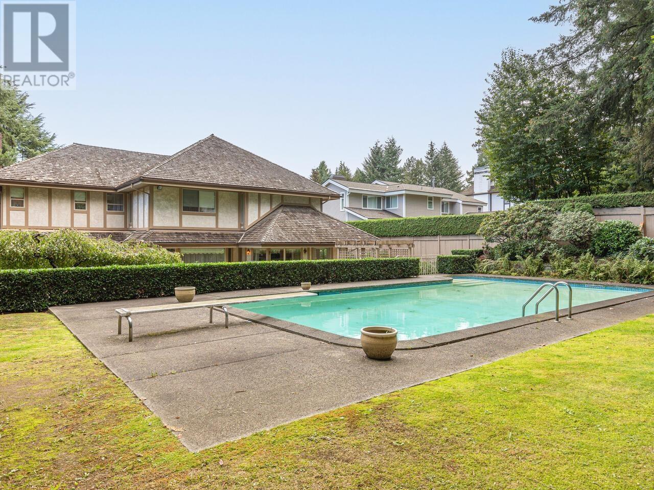 7501 Lambeth Drive, Burnaby, British Columbia  V5E 4B4 - Photo 33 - R2979429