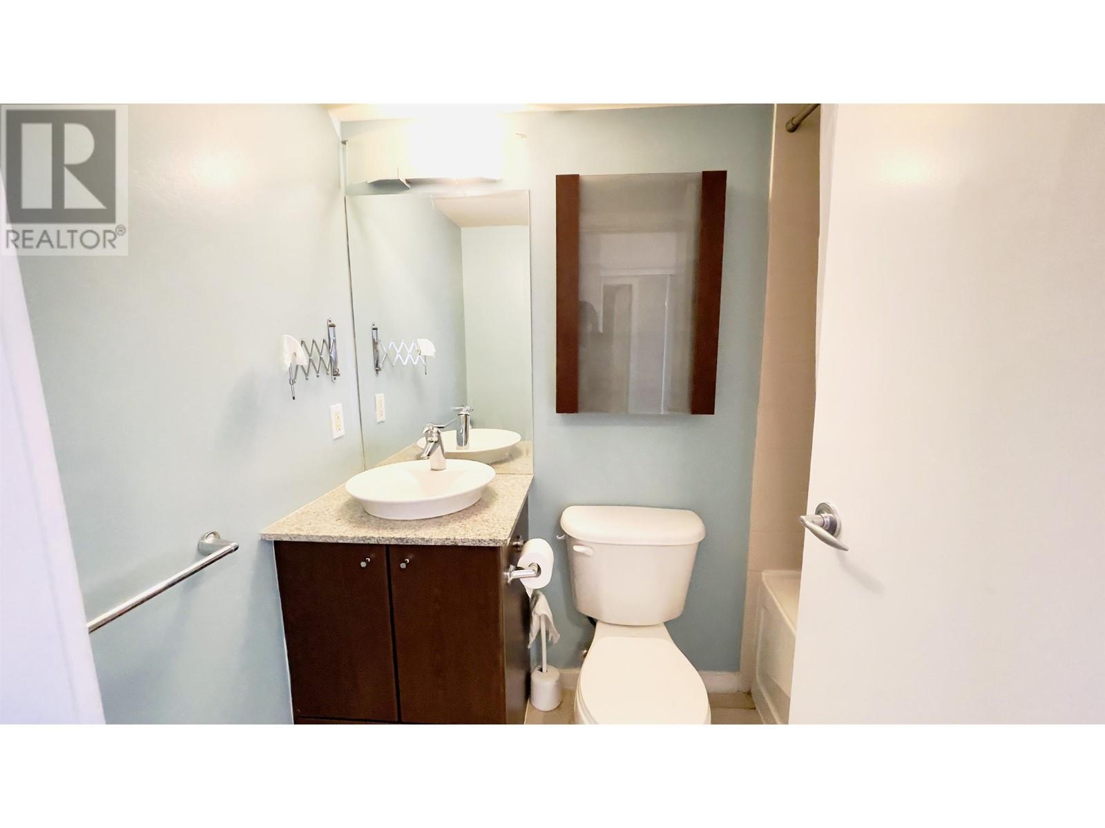 2304 1155 Seymour Street, Vancouver, British Columbia  V6B 1K2 - Photo 10 - R2979374