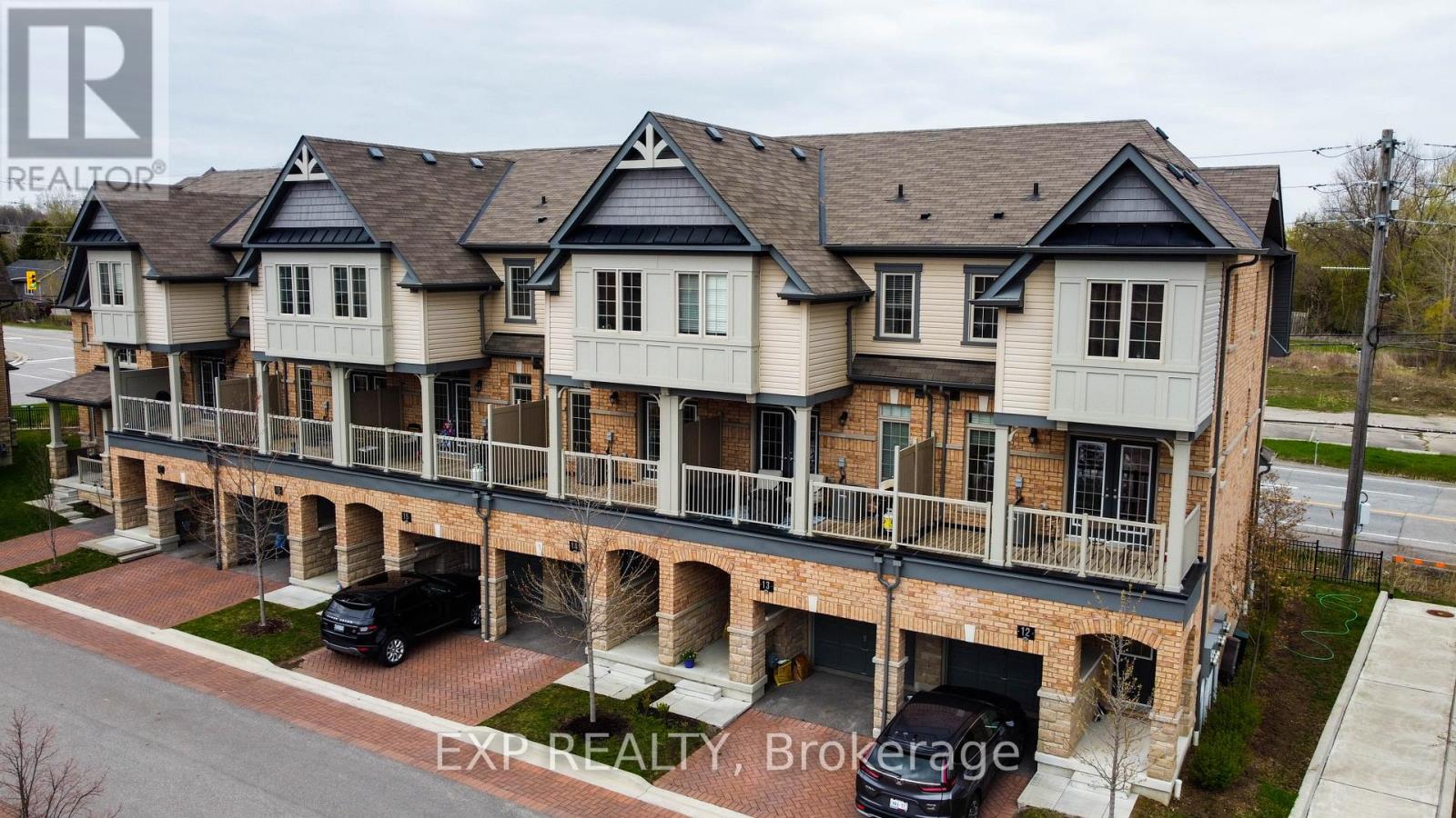 Property at 14 - 285 FINCH AVENUE image 2