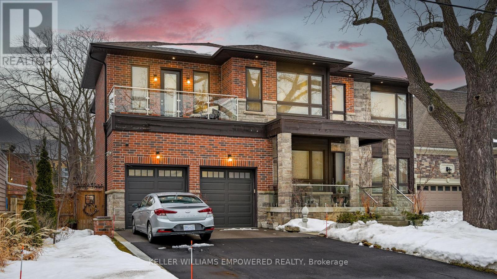 Property at 29 BEDFORD PARK AVENUE image 4