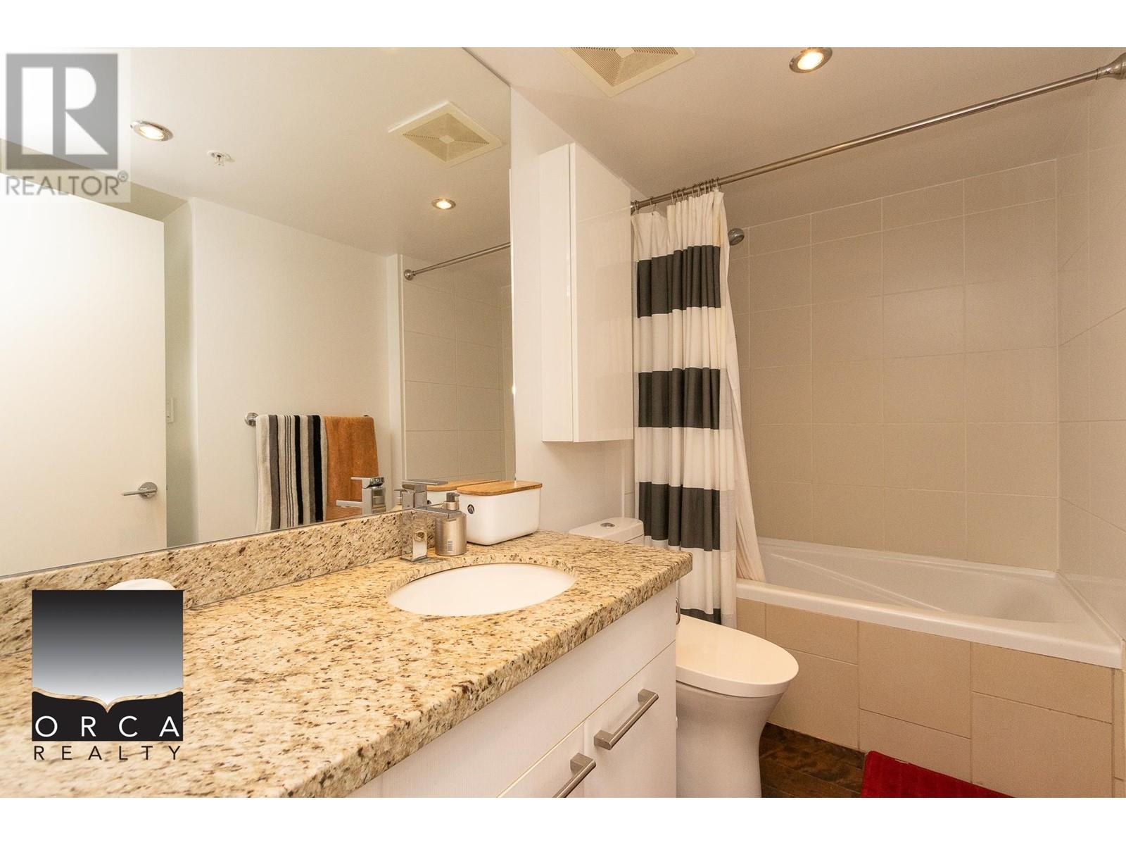 904 121 W 16th Street, North Vancouver, British Columbia  V7M 3P4 - Photo 9 - R2970293