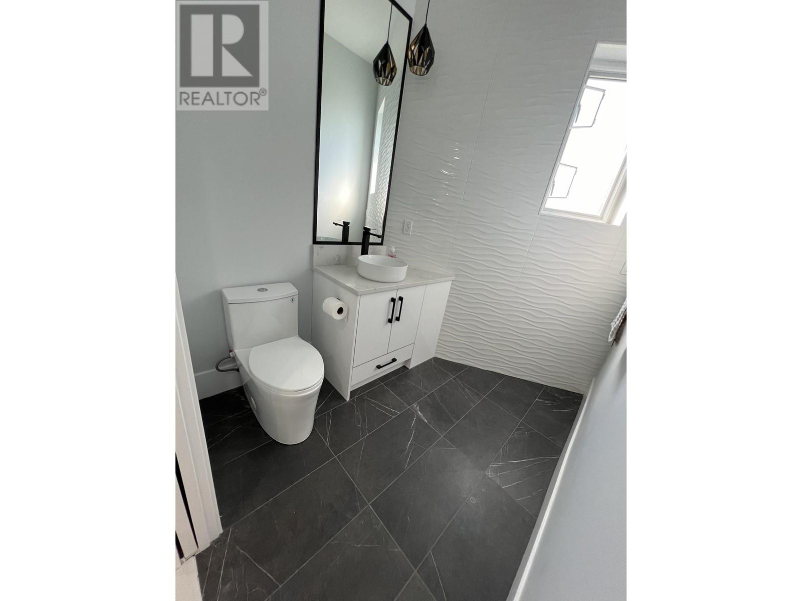 3176 E 29th Avenue, Vancouver, British Columbia  V5R 1W2 - Photo 10 - R2979145