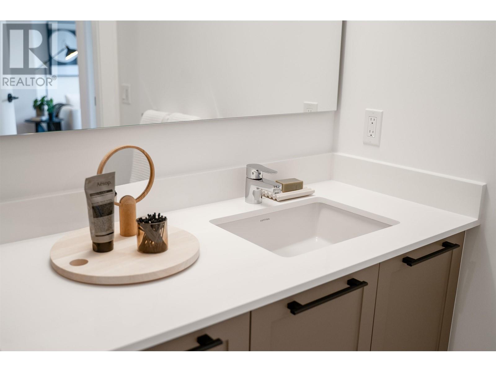 405 8750 University Crescent, Burnaby, British Columbia  V5A 0G9 - Photo 24 - R2979392