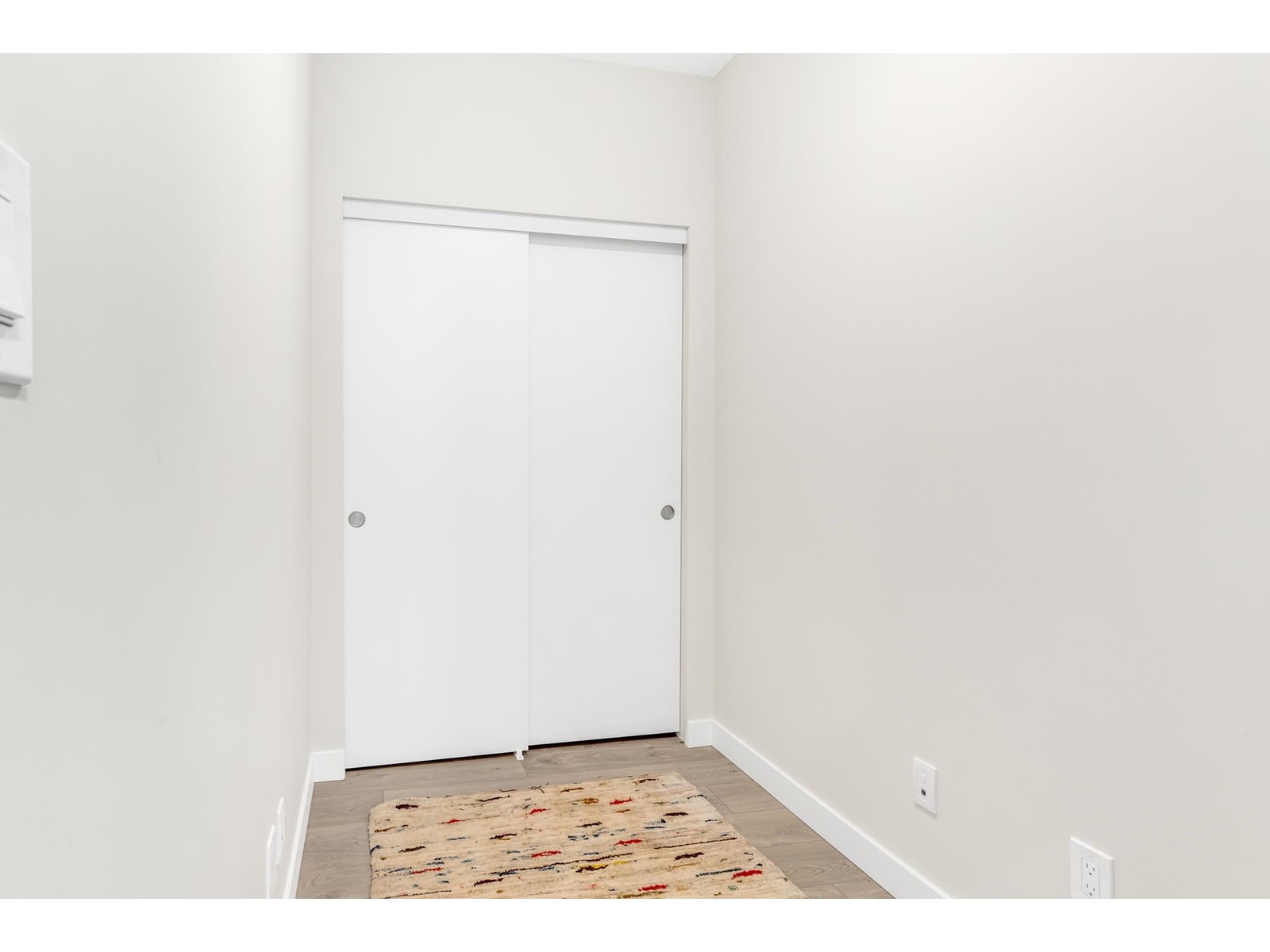 202 10838 Whalley Boulevard, Surrey, British Columbia  V3R 0G8 - Photo 18 - R2979077