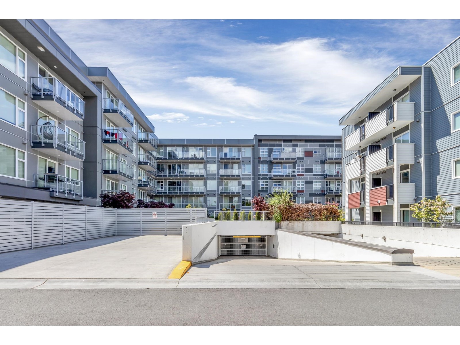 202 10838 Whalley Boulevard, Surrey, British Columbia  V3R 0G8 - Photo 21 - R2979077