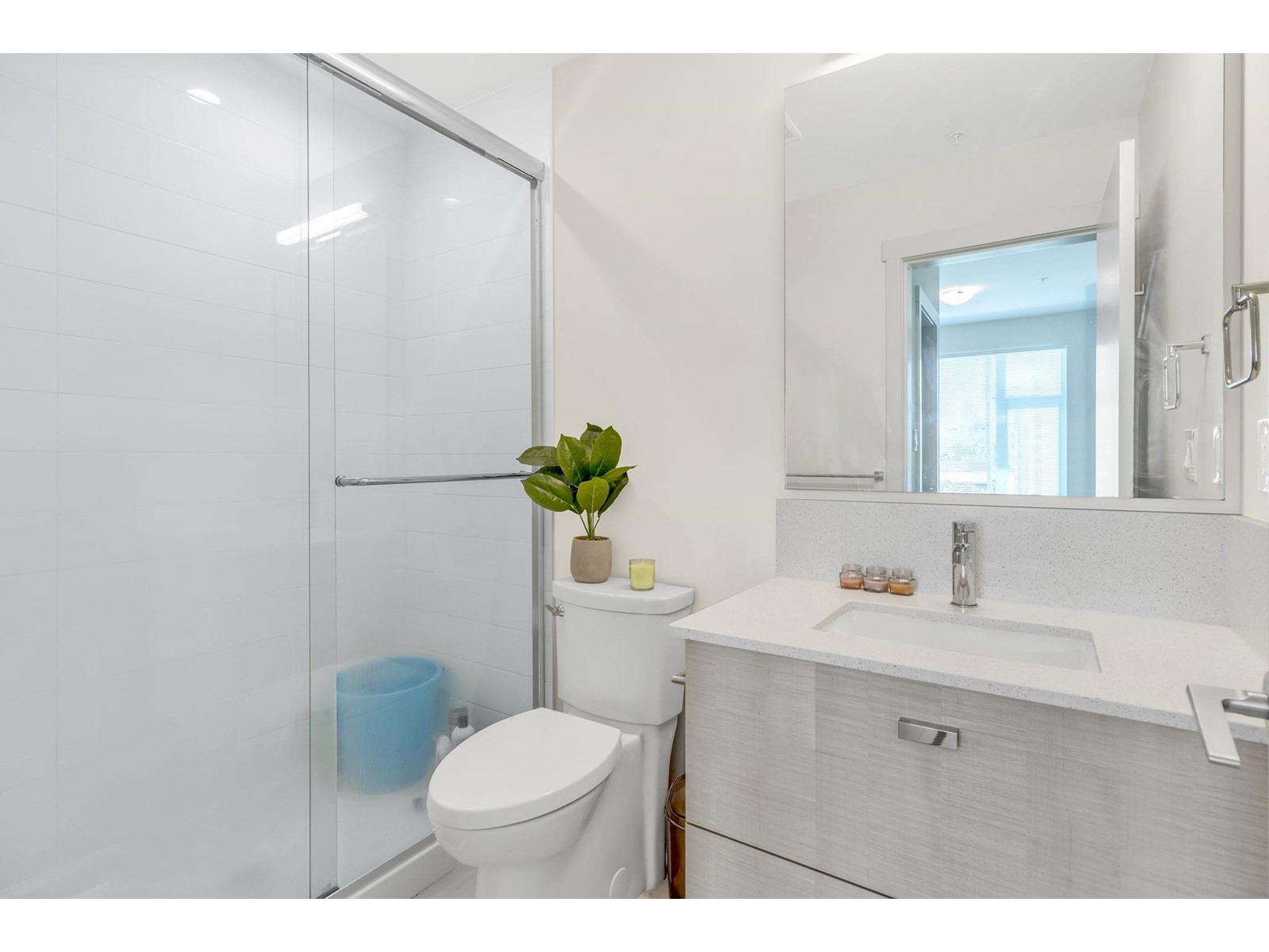 202 10838 Whalley Boulevard, Surrey, British Columbia  V3R 0G8 - Photo 15 - R2979077