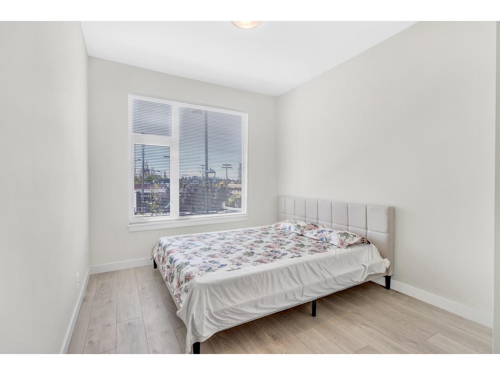 202 10838 Whalley Boulevard, Surrey, British Columbia  V3R 0G8 - Photo 13 - R2979077