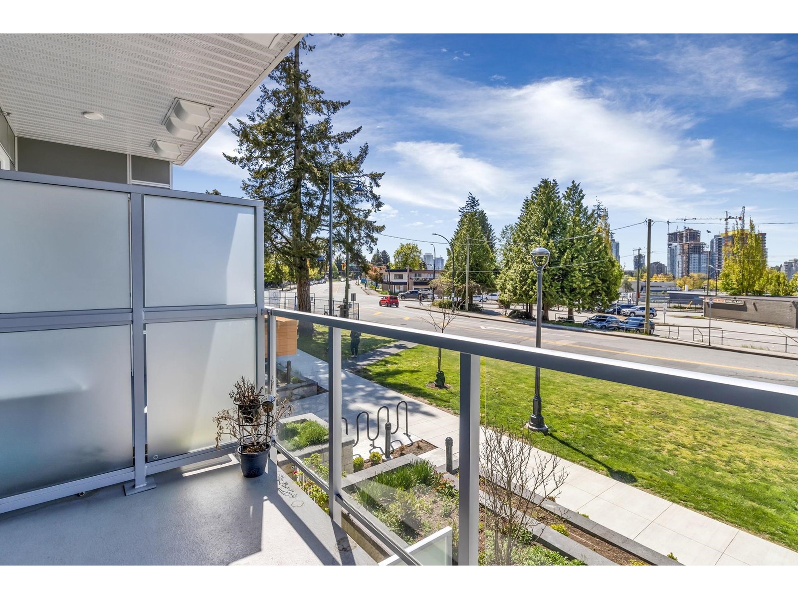 202 10838 Whalley Boulevard, Surrey, British Columbia  V3R 0G8 - Photo 29 - R2979077