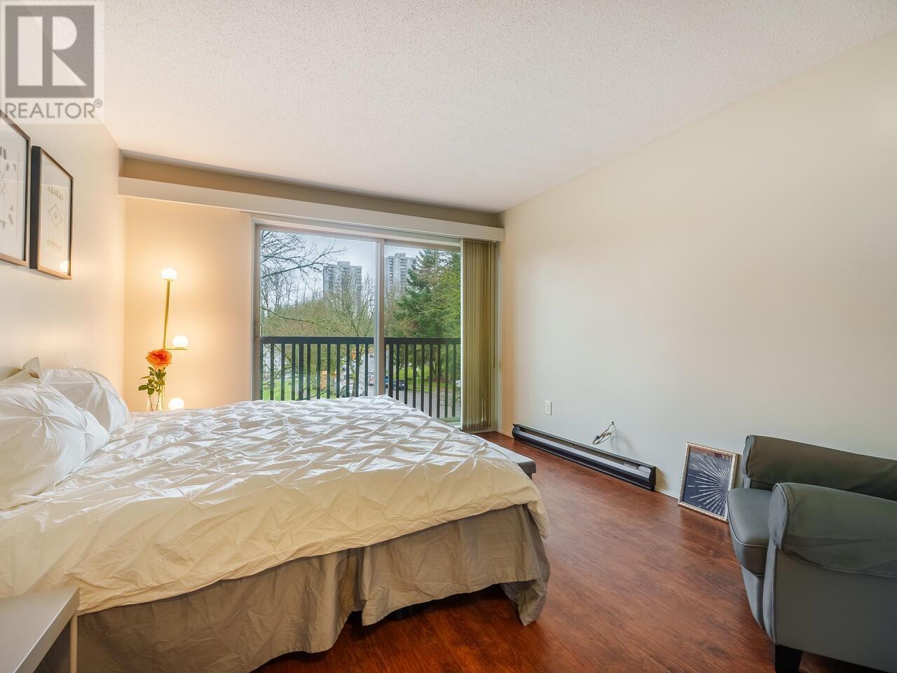 412 9857 Manchester Drive, Burnaby, British Columbia  V3N 4P5 - Photo 8 - R2979022
