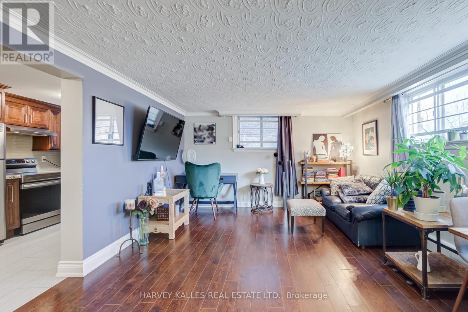 72 Mendota Road, Toronto, Ontario  M8Y 1G3 - Photo 16 - W12027311