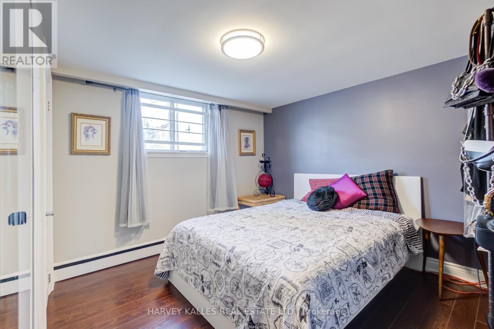 72 Mendota Road, Toronto, Ontario  M8Y 1G3 - Photo 20 - W12027311