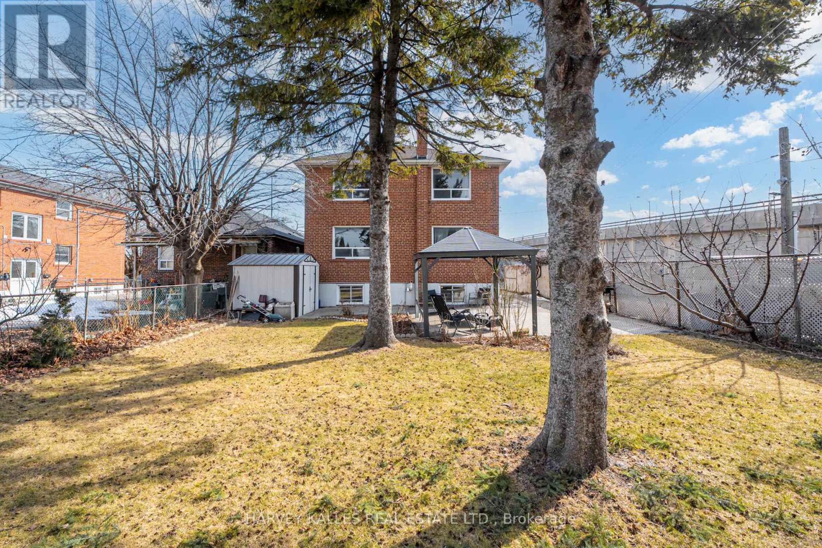 72 Mendota Road, Toronto, Ontario  M8Y 1G3 - Photo 26 - W12027311