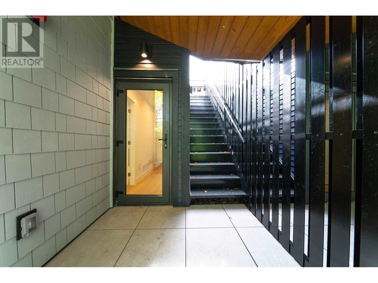 Listing Picture 35 of 40 : 758 W 26TH AVENUE, Vancouver / 溫哥華 - 魯藝地產 Yvonne Lu Group - MLS Medallion Club Member