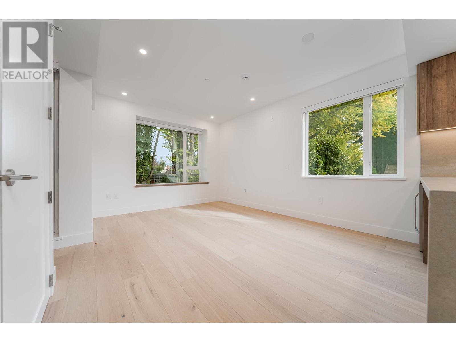 Listing Picture 14 of 40 : 758 W 26TH AVENUE, Vancouver / 溫哥華 - 魯藝地產 Yvonne Lu Group - MLS Medallion Club Member