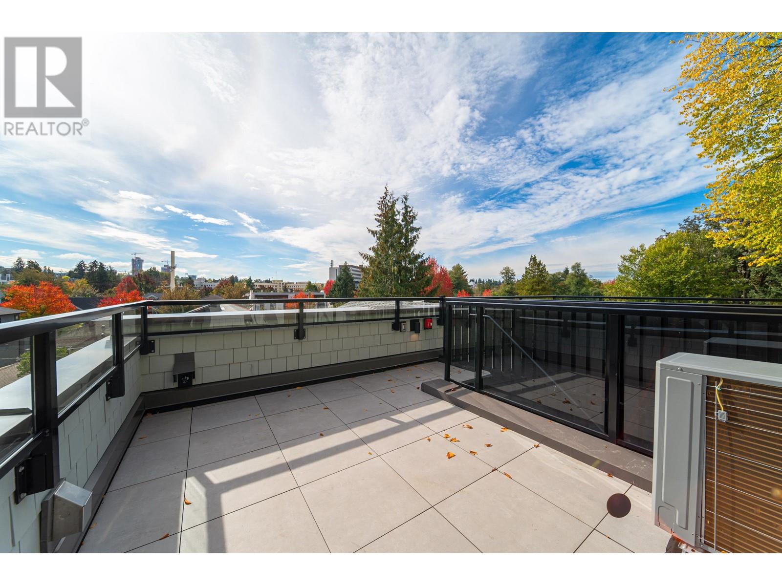 Listing Picture 39 of 40 : 758 W 26TH AVENUE, Vancouver / 溫哥華 - 魯藝地產 Yvonne Lu Group - MLS Medallion Club Member