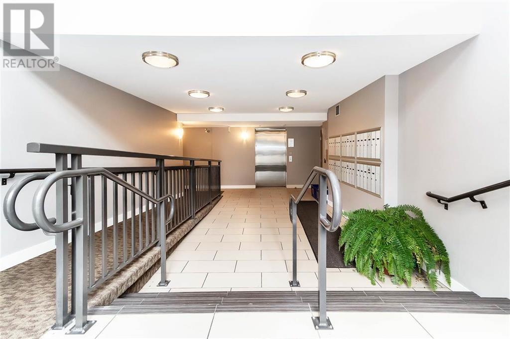 202 1533 E 8th Avenue, Vancouver, British Columbia  V5N 0A4 - Photo 19 - R2979443