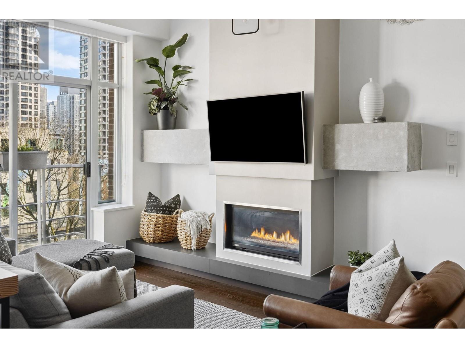 403 535 Smithe Street, Vancouver, British Columbia  V6B 0H2 - Photo 4 - R2979450
