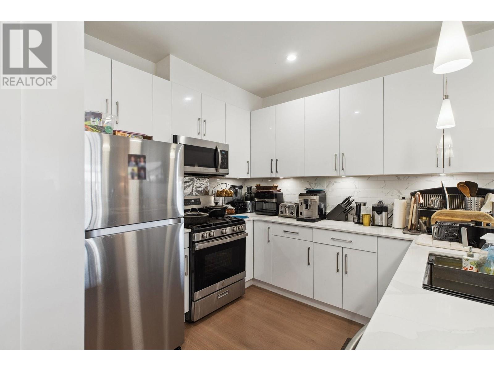 101 271 Blue Mountain Street, Coquitlam, British Columbia  V3K 4H7 - Photo 15 - R2979465