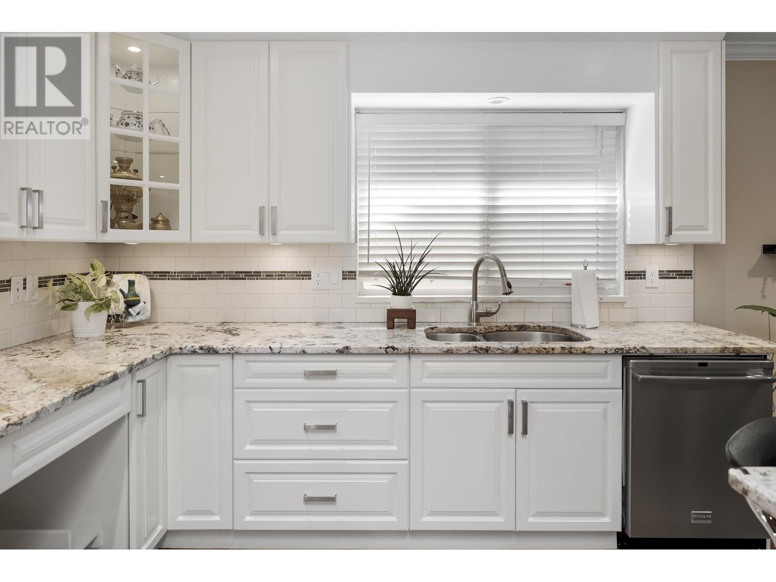 1841 Harbour Street, Port Coquitlam, British Columbia  V3C 1A4 - Photo 15 - R2979490