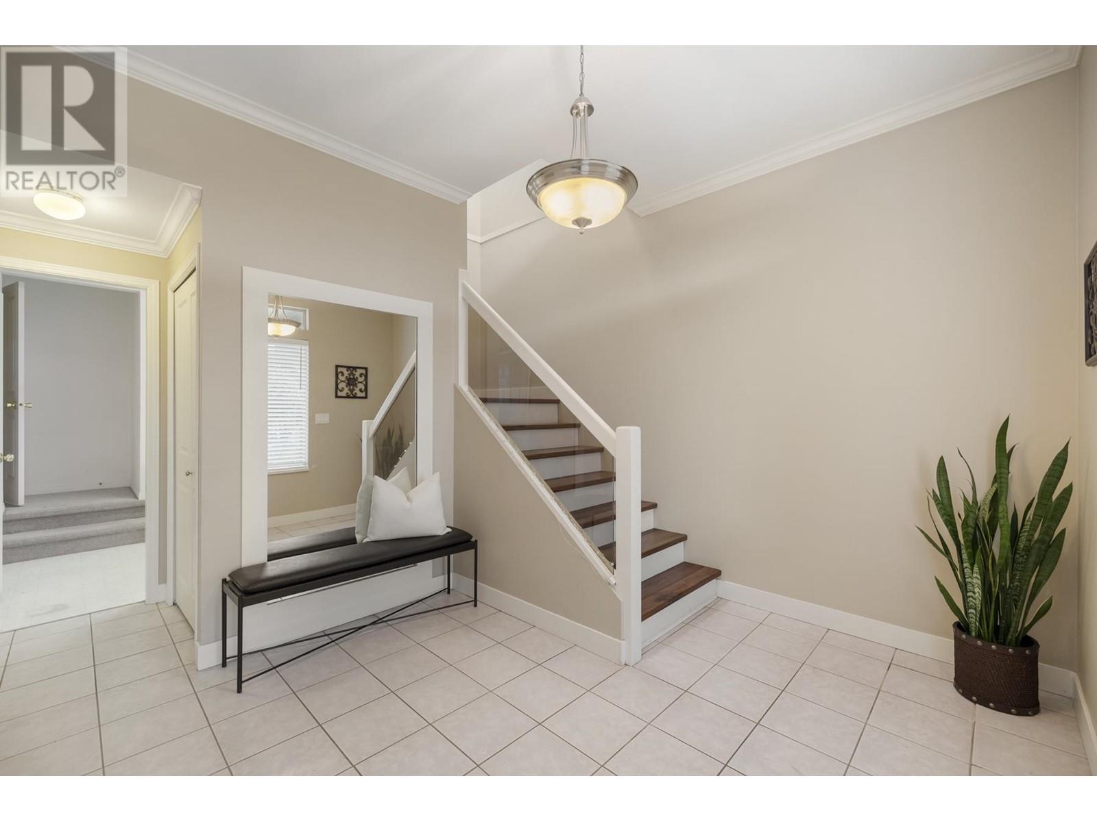 1841 Harbour Street, Port Coquitlam, British Columbia  V3C 1A4 - Photo 3 - R2979490