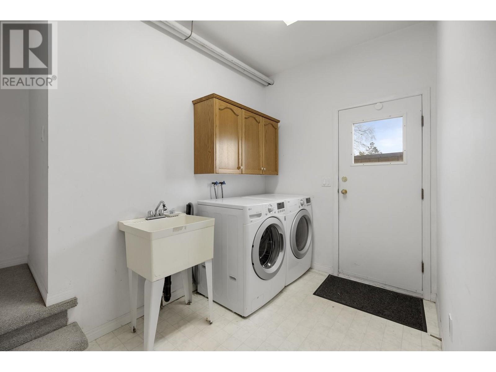1841 Harbour Street, Port Coquitlam, British Columbia  V3C 1A4 - Photo 32 - R2979490