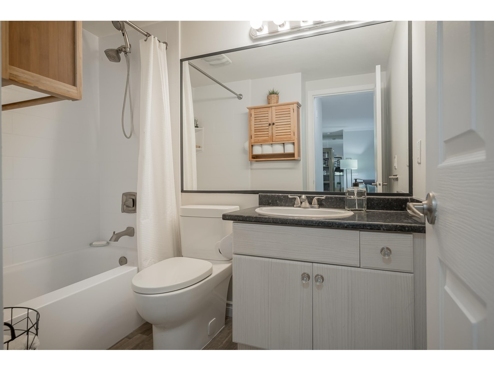 102 7435 121a Street, Surrey, British Columbia  V3W 0W8 - Photo 18 - R2970832