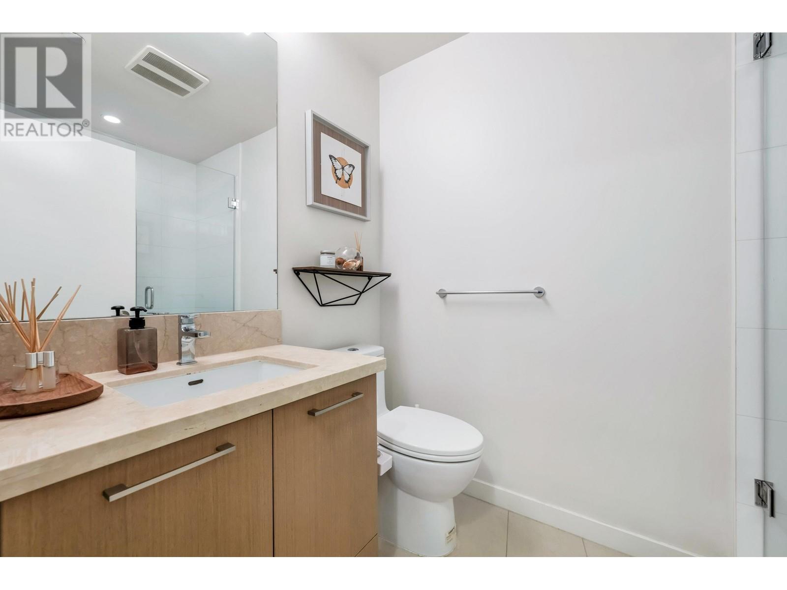 205 20 E Royal Avenue, New Westminster, British Columbia  V3L 0G9 - Photo 16 - R2979019