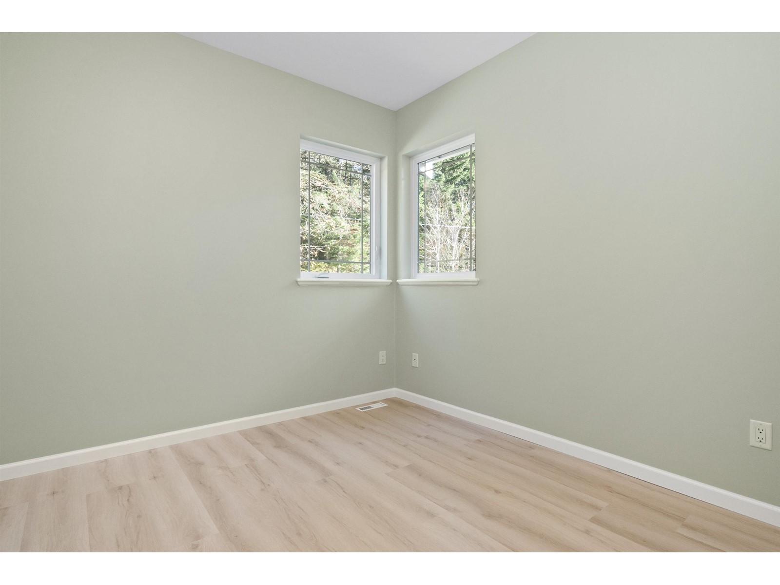 21241 Kettle Valley Road, Hope, Hope, British Columbia  V0X 1L1 - Photo 11 - R2979467